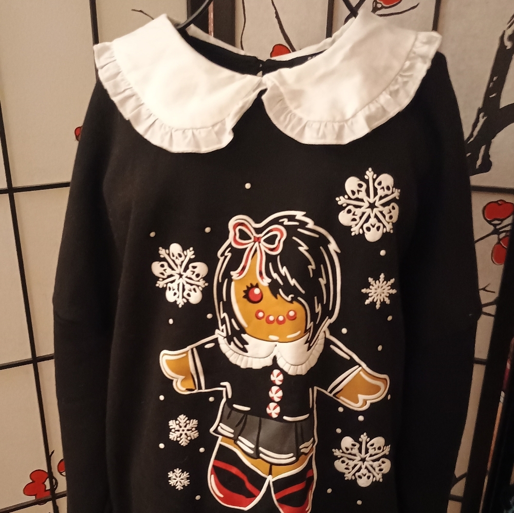 🆕 SOCIAL COLLISION Black Christmas Gingerbread Sweatshirt M